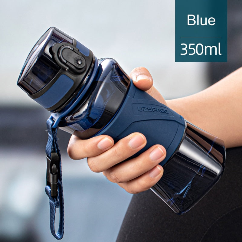 Trinklasche mit kreativen Features